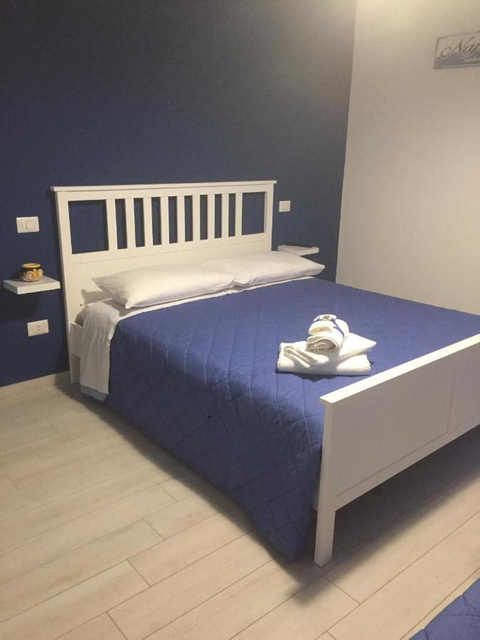B&B Josephine Sea View Кастелламмаре-ди-Стабия Экстерьер фото