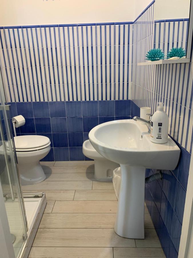 B&B Josephine Sea View Кастелламмаре-ди-Стабия Экстерьер фото